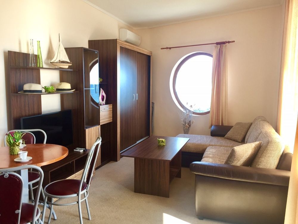 Hotel Fantasy Beach Sveti Vlas Ngoại thất bức ảnh