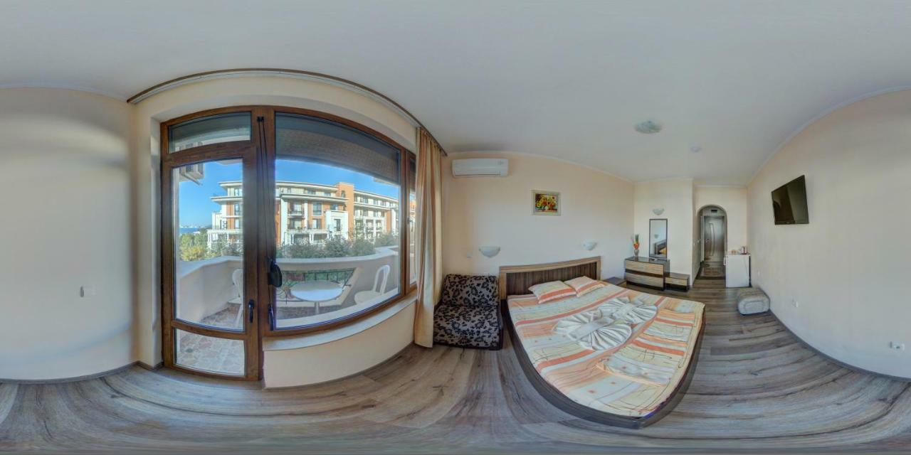 Hotel Fantasy Beach Sveti Vlas Ngoại thất bức ảnh